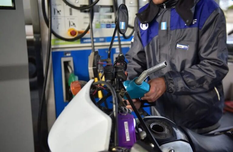 YPF se suma al resto de las petroleras y ya aplica un nuevo aumento en sus combustibles