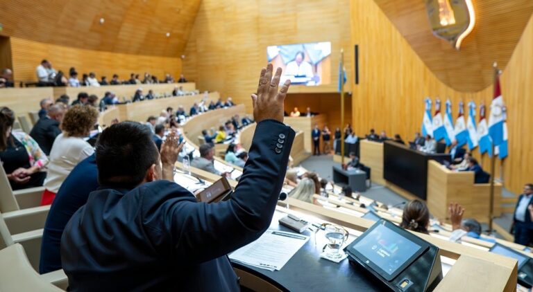 Legislatura: aprobaron la adecuación del procedimiento minero de la provincia de Córdoba