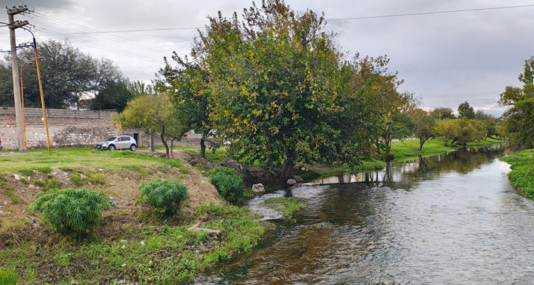 Cruz del Eje: hallaron sin vida a un hombre de 85 años en el río