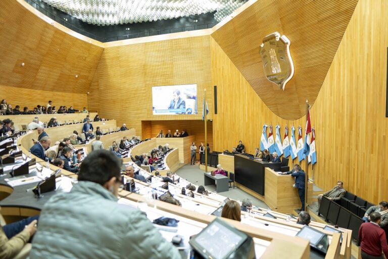 La Legislatura de Córdoba aprobó una ley para proteger a las empresas recuperadas por los trabajadores