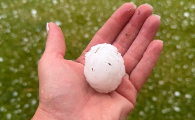 Impresionante tormenta de granizo causó destrozos en Sierras Chicas: hay alerta amarilla en Córdoba