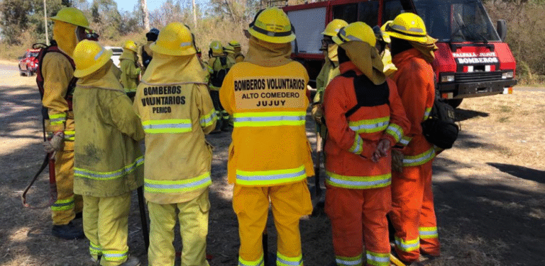 Bomberos voluntarios reclaman una deuda de más de $59 mil millones al Gobierno nacional
